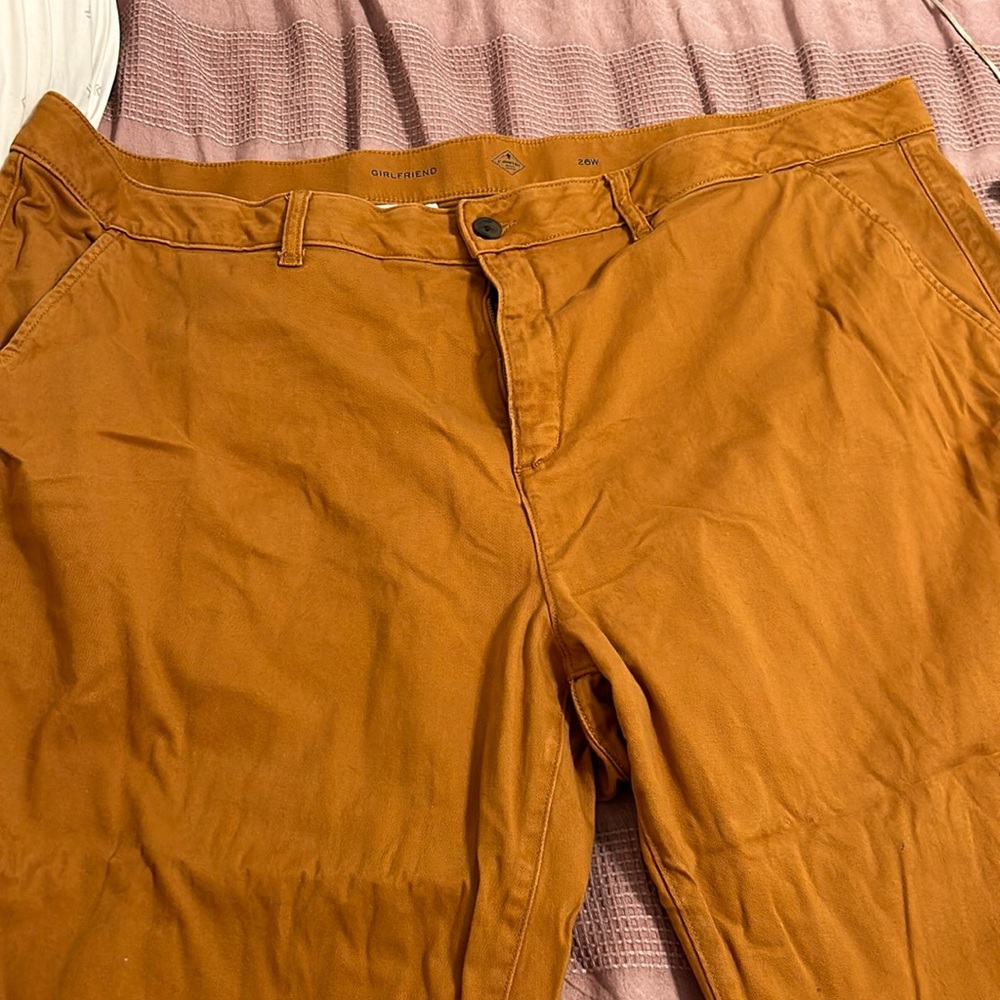 Girlfriend chinos